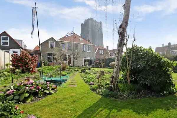 Rijksmonumentaal Herenhuis Zierikzee 6 slaapkamers Grote Tuin