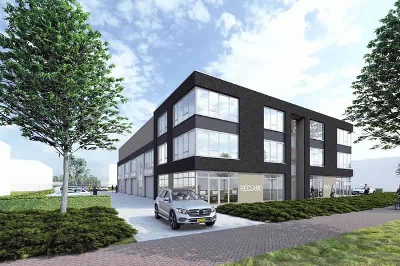 Belegging Steenwijk Business Center  3111m2  Bedrijfsverzamelgebouw