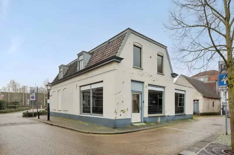 Winkel Vught te Koop Marktveld 1