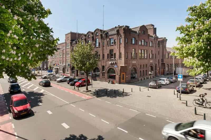 Bedrijfshal Rotterdam Delfshaven 298m2 te huur