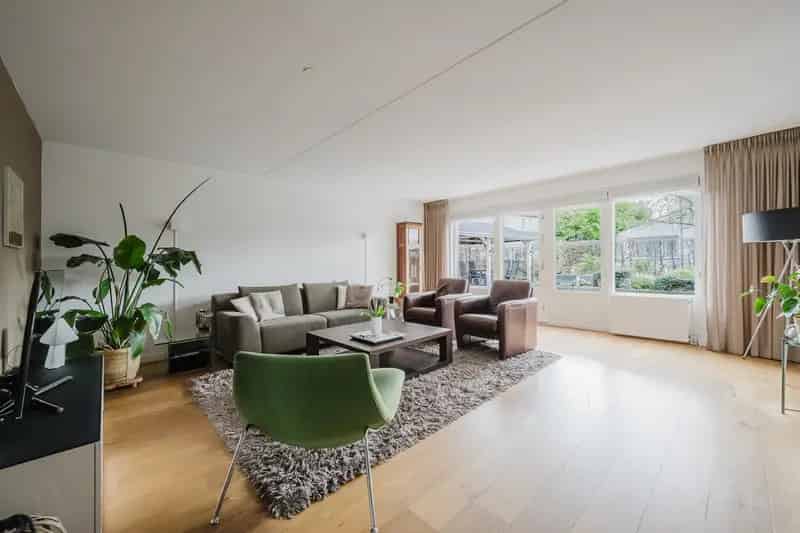 Tweekapper Maaswijk Zuiderpark Garage Tuin 4 slaapkamers