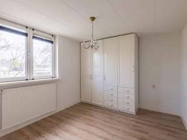 5 Slaapkamer Familiewoning te huur in Baambrugge