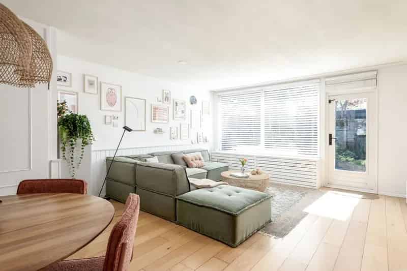 Huis te koop Almere Muziekwijk 4 slaapkamers moderne keuken