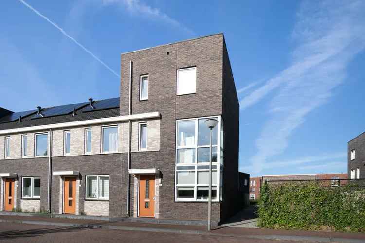 Ruime eengezinswoningen te koop in Helenahof Arnhem