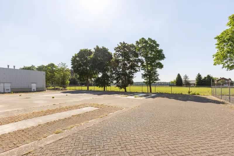 Bedrijfshal te huur Herkenbosch 715m2  A label Kantoor