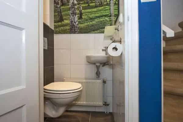 Hengelo Gezellige Tussenwoning 3 slaapkamers 2 badkamers Tuin Carport Garage