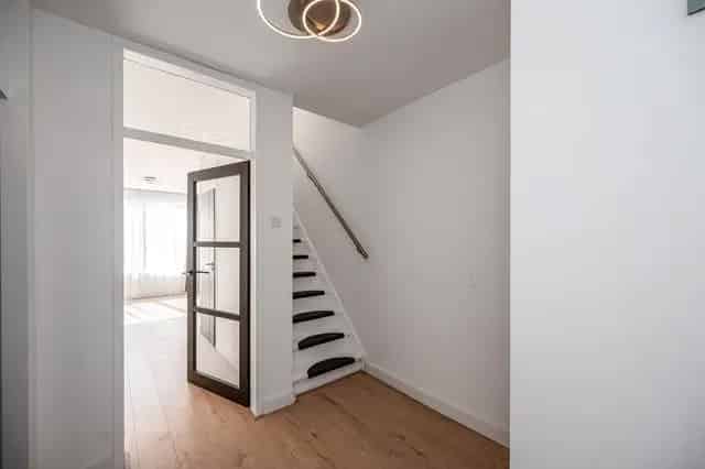 6 Kamer Eengezinswoning te huur Lelystad 130m2