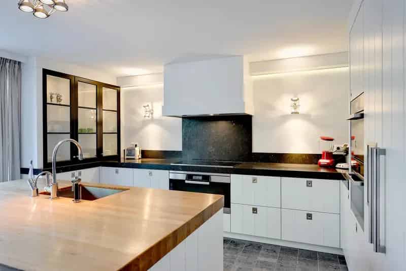 Moderne Waterwoning nabij Hoorn Julianapark