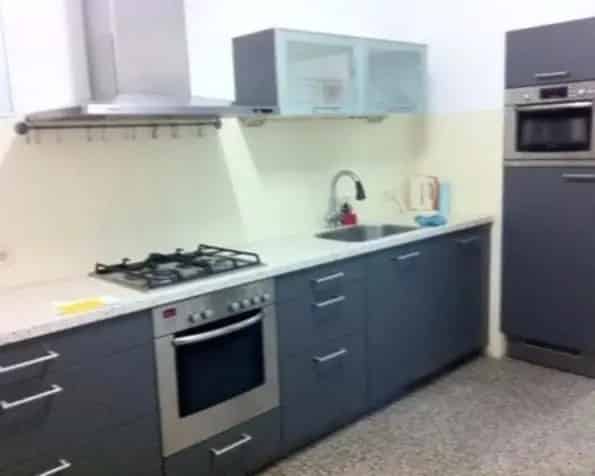 Kamer te Huur Nijmegen St Annastraat incl Schoonmaak