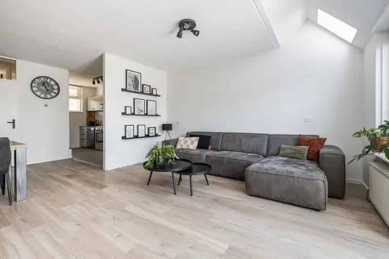 Huis te koop Berkel en Rodenrijs: Moderne 3 Slaapkamers, Luxe Badkamer, Zonnige Tuin