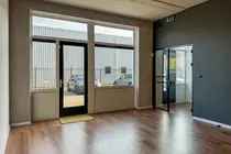 100 m2 Bedrijfsruimte te Huur Weesp