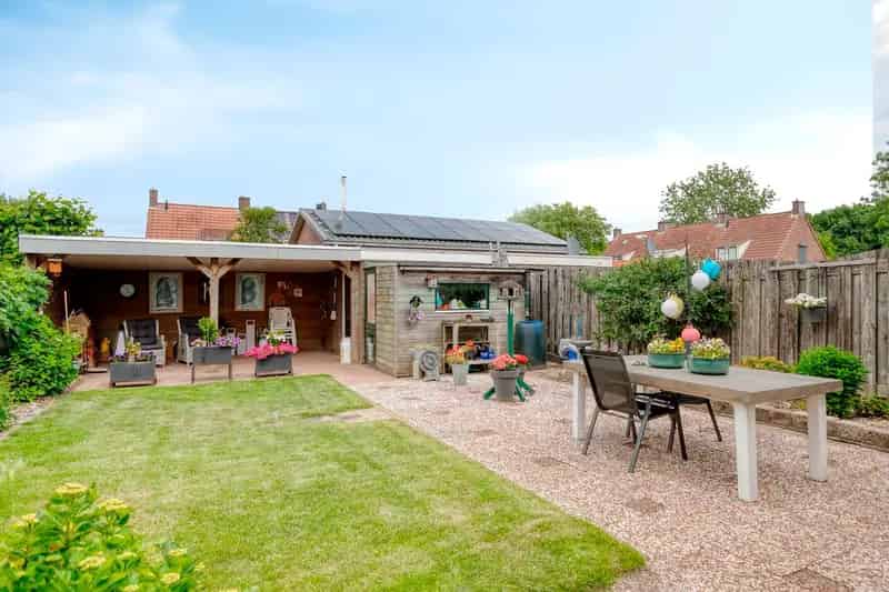 Huis te koop Heteren 4 slaapkamers grote tuin
