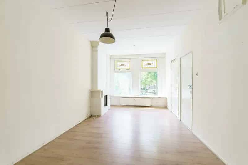 Te renoveren bovenwoning Haarlem 100m²
