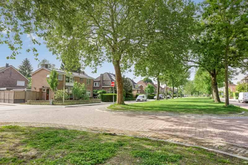 Tweekapper Gorinchem: Moderne Keuken, Zonnepanelen, Ruime Tuin
