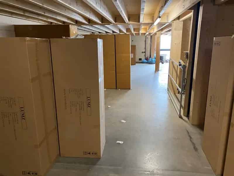 Bedrijfshal te Huur Nieuwegein 480m2 Opslag Goederenlift A12