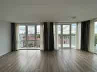 Appartement Rotterdam Boezemweg: 2 Slaapkamers Balkon Luxe Keuken