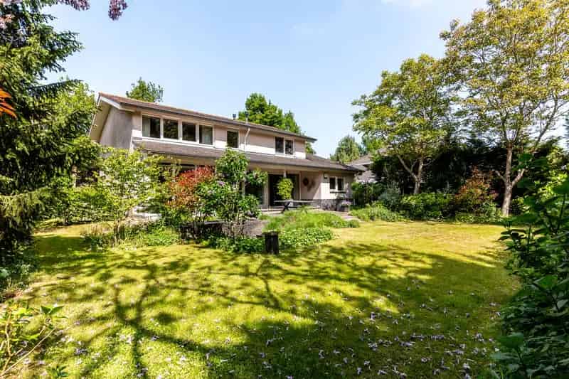 Vrijstaande Villa Hollandse Hout Lelystad Ruime Tuin 3 slaapkamers