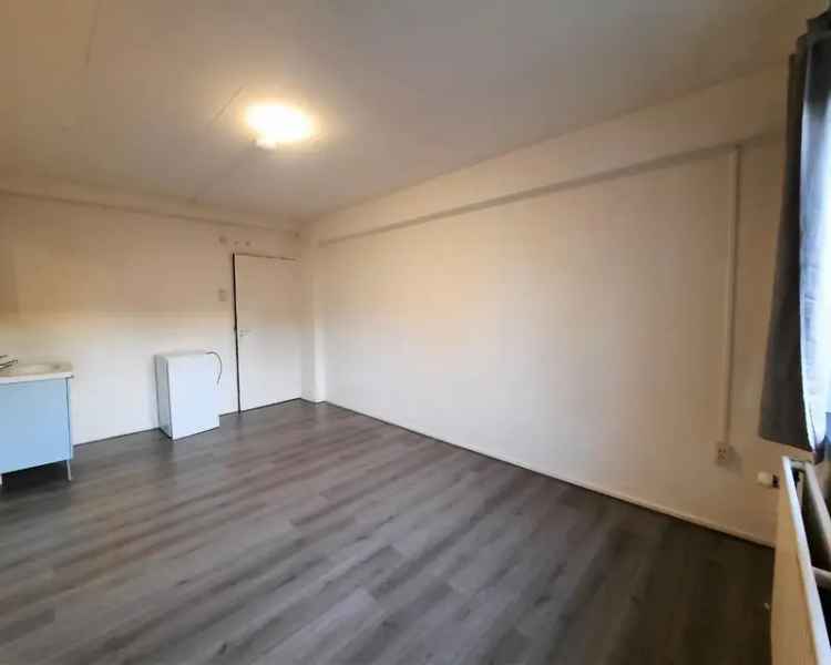 ±17 m² € 400 alles inclusief, geen extra kosten!