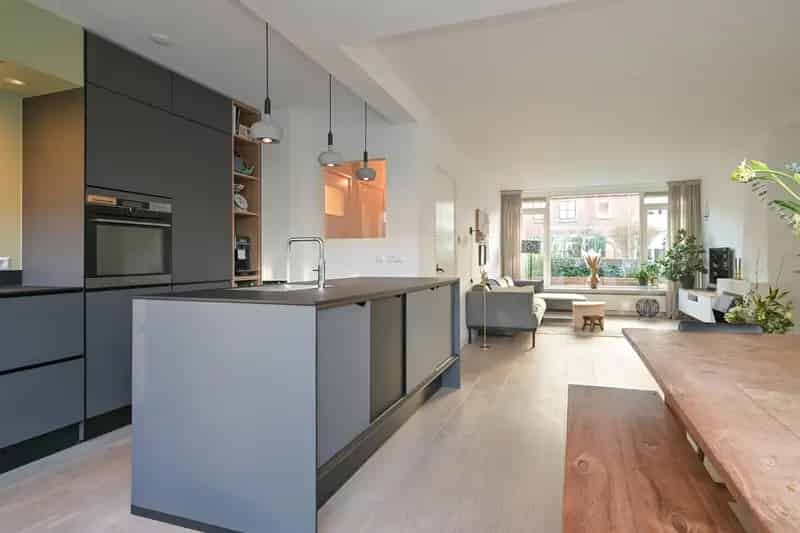 Huis te koop Wassenaar Hugo de Grootstraat 120m2 4 slaapkamers