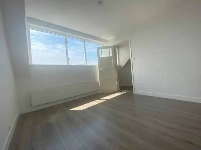 Ruime Kamer Rotterdam Zuid Studenten 26m2 Inclusief GWL