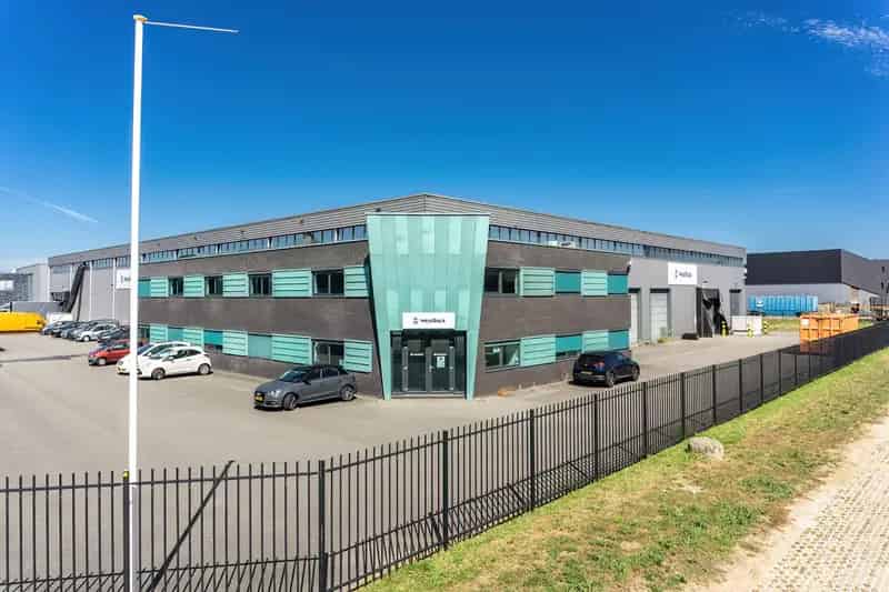 Bedrijfscomplex te Oss 3830m² nabij A50 A59