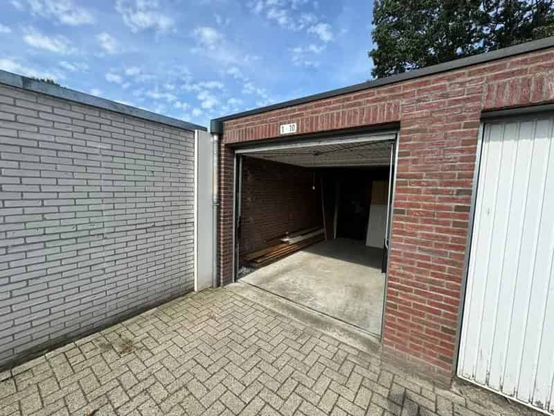 Garagebox te Huur Tilburg Van Lennepstraat