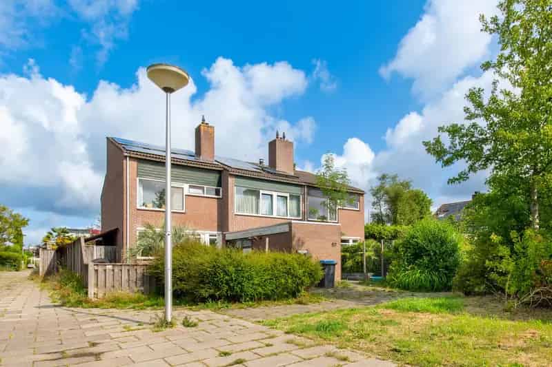 Huis Te Koop , 55, Hollemarestraat, Zwartewaal, Zuid-Holland
