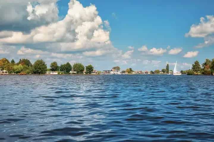 Vrijstaande Villa Loosdrechtse Plassen: Boot, Tuin & Ruimte
