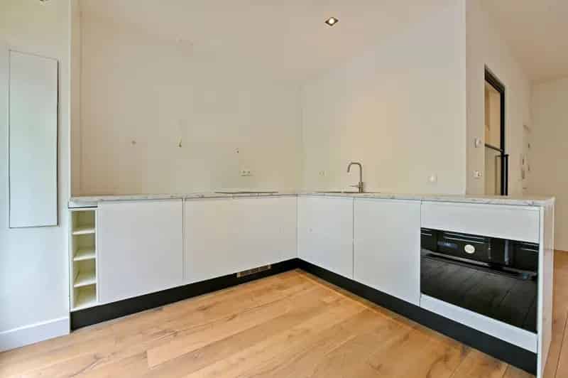 Amsterdam appartement te koop: 2 balkons, luxe keuken, 53m2
