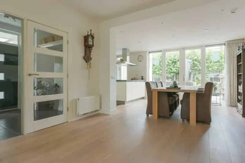 Ruime gezinswoning te koop in Wilnis