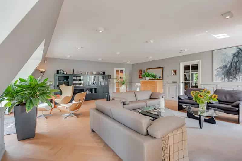 Luxe Penthouse 289m² Baarn 3 Slaapkamers 2 Terrassen Dakterras