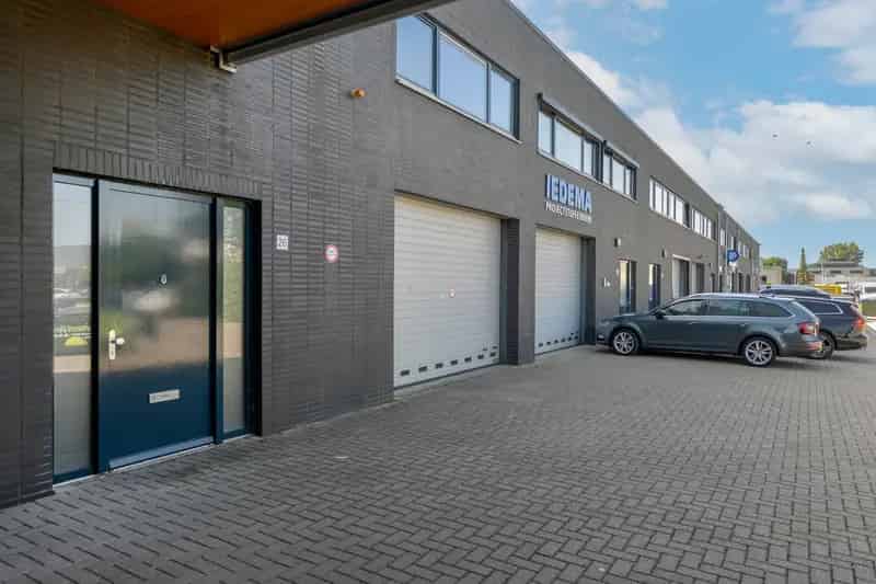 Bedrijfshal te huur Amstelveen 270m²