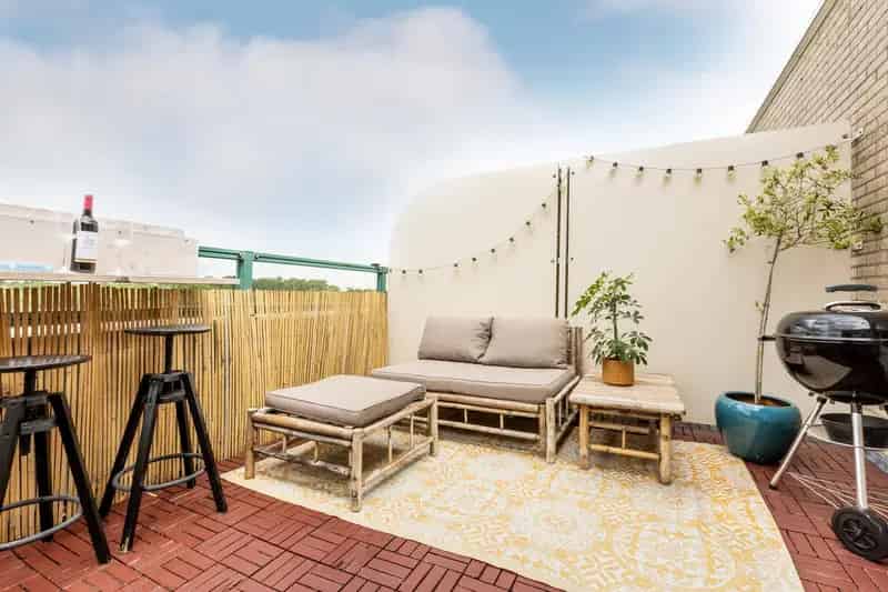 2-kamerappartement Kralingen Ruim Balkon Uitzicht Stad Water