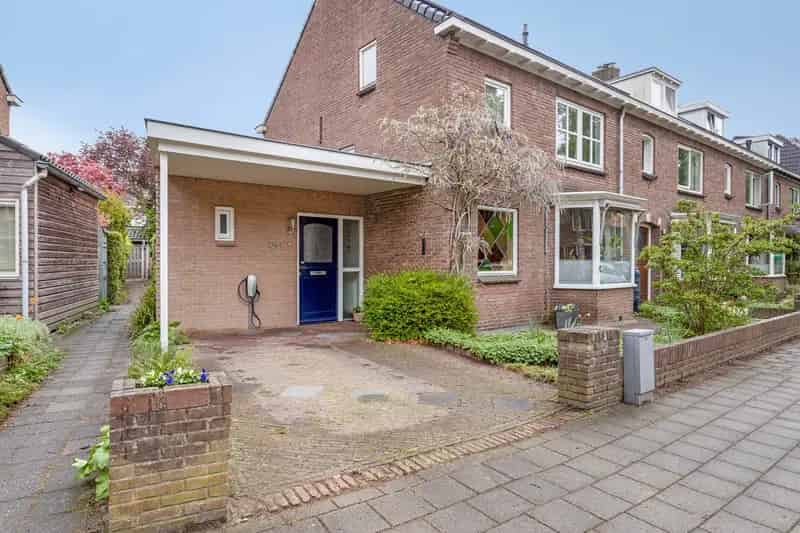 Half Vrijstaande Woning Deventer Rollecatekwartier 5 Slaapkamers