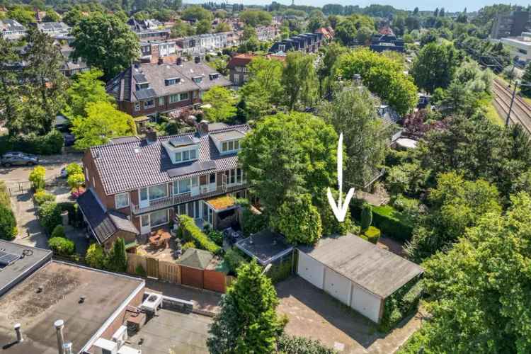 Garage te koop Overveen 13m2 nabij NS station