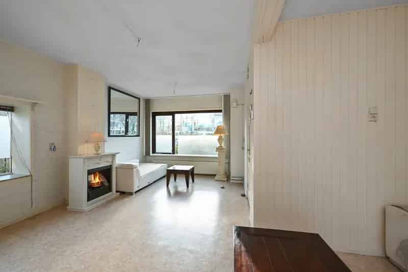 Huis te koop Wormerveer: Ruime hoekwoning met tuinkamer en 3 slaapkamers