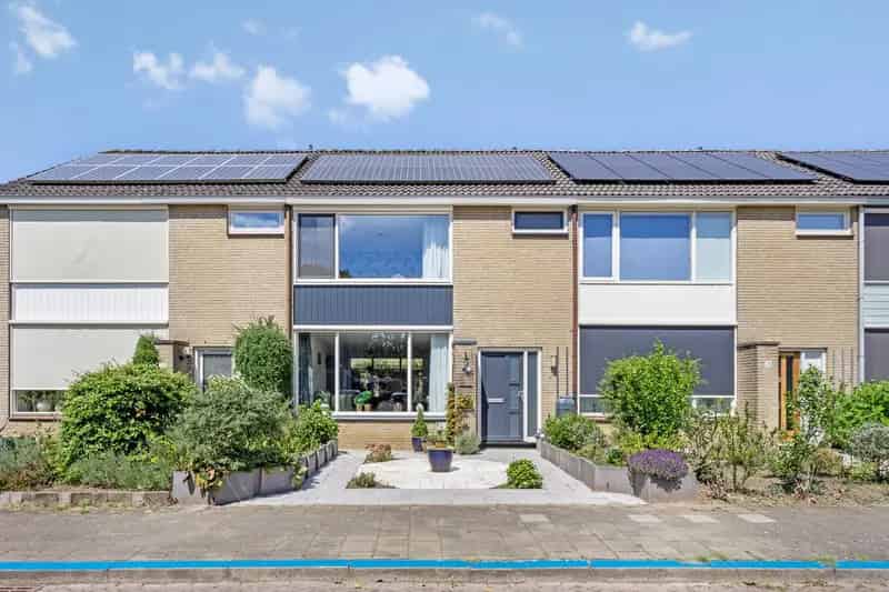 Huis te koop Zutphen 4 slaapkamers moderne keuken tuin