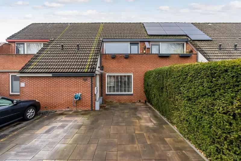 Ruime Familiewoning 3 slaapkamers Lelystad