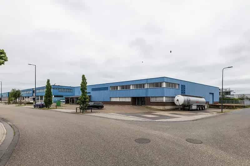 Bedrijfshal te huur Hendrik Ido Ambacht 1529m2