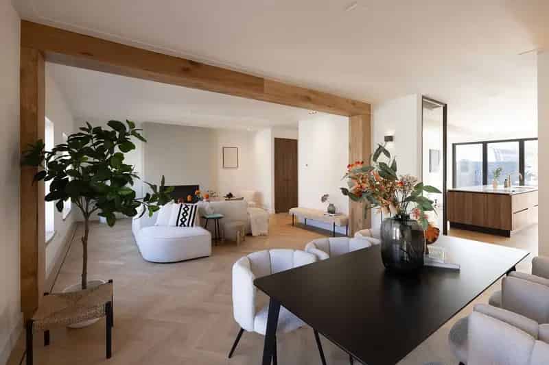 Luxe Appartement Laren 200m2 Dakterras 4 slaapkamers