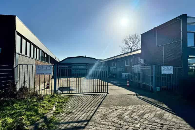 Bedrijfshal te Huur Winschoten 1300m2