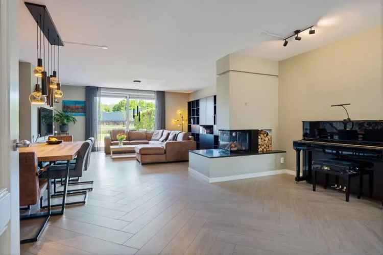 Herenhuis Den Haag: Luxe 7-kamer woning aan het water