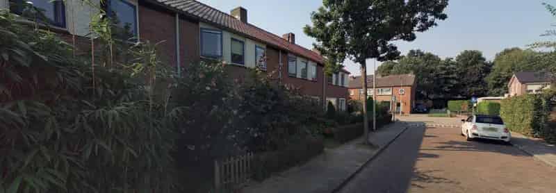 Nijmegen Lent: Ruime woning nabij natuur en station
