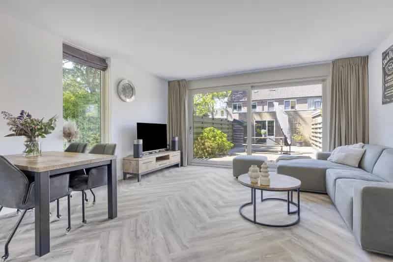 Instapklare Eindwoning Alkmaar Noord  Luxe Keuken Vloerverwarming