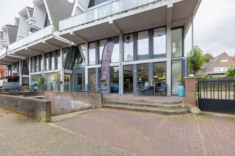 Winkelruimte te huur Laren Centrum 148m2