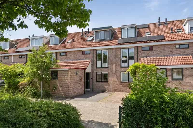Huis te koop Heemstede 4 slaapkamers zonnige tuin