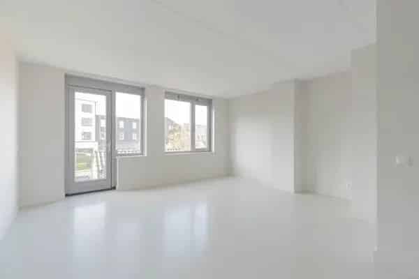 Ruim appartement Muiden: 2 slaapkamers, tuin, moderne keuken