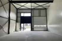 Bedrijfsruimte te Huur Lomm 115-195m2