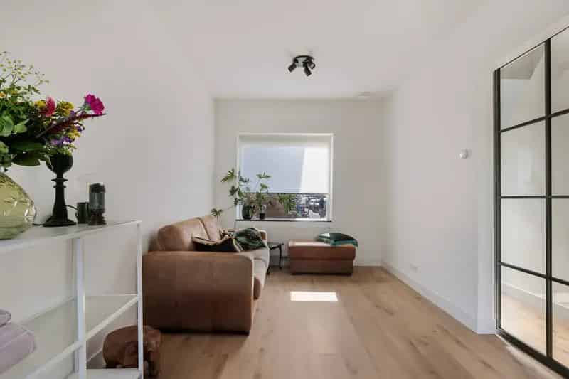 Hillegersberg Hoekwoning 3 slaapkamers 3 badkamers gerenoveerd