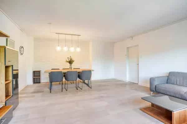 Te Huur: Ruim 3-kamerappartement Buitenveldert Amsterdam